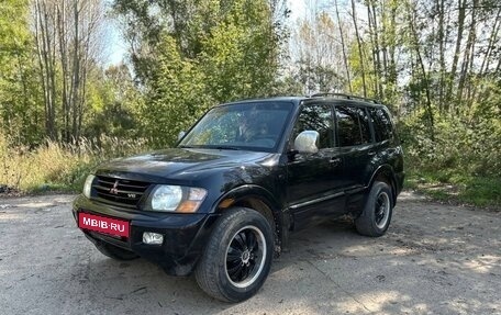 Mitsubishi Montero III, 2000 год, 900 000 рублей, 2 фотография