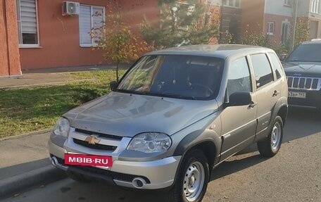 Chevrolet Niva I рестайлинг, 2012 год, 550 000 рублей, 5 фотография
