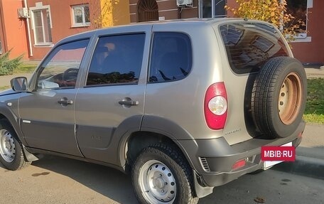 Chevrolet Niva I рестайлинг, 2012 год, 550 000 рублей, 12 фотография