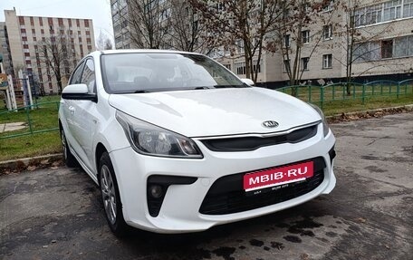 KIA Rio IV, 2018 год, 1 200 000 рублей, 1 фотография