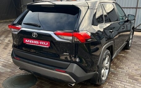 Toyota RAV4, 2021 год, 3 150 000 рублей, 3 фотография