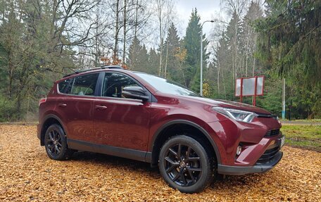 Toyota RAV4, 2019 год, 1 900 000 рублей, 3 фотография