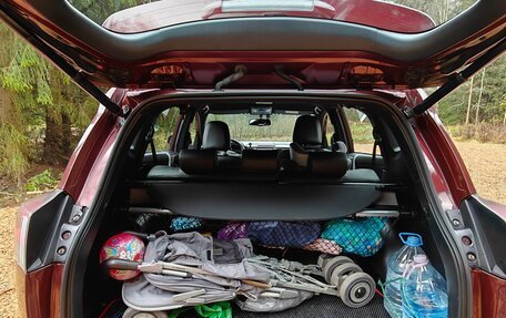 Toyota RAV4, 2019 год, 1 900 000 рублей, 19 фотография