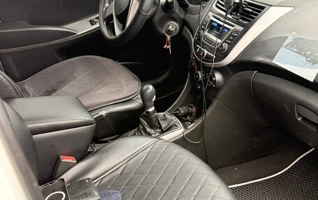 Hyundai Solaris II рестайлинг, 2016 год, 633 000 рублей, 7 фотография