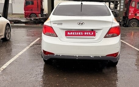 Hyundai Solaris II рестайлинг, 2016 год, 633 000 рублей, 2 фотография