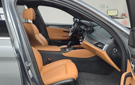 BMW 5 серия, 2022 год, 3 900 000 рублей, 12 фотография