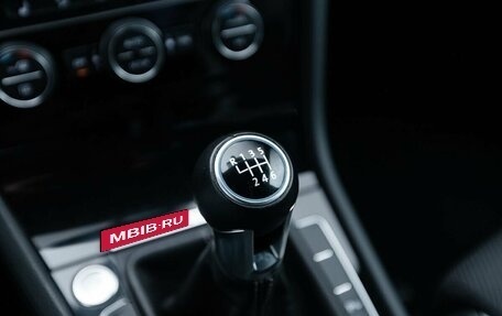 Volkswagen Golf R VII, 2014 год, 2 500 000 рублей, 14 фотография