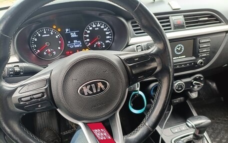 KIA Rio IV, 2018 год, 1 200 000 рублей, 3 фотография