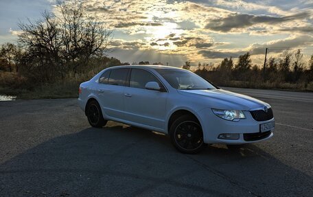 Skoda Superb III рестайлинг, 2012 год, 820 000 рублей, 2 фотография