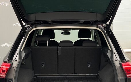 Volkswagen Tiguan II, 2022 год, 4 237 800 рублей, 13 фотография