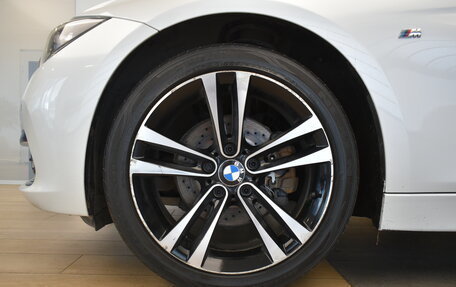 BMW 3 серия, 2019 год, 2 999 000 рублей, 23 фотография