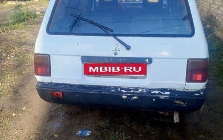 Mitsubishi Space Wagon III, 1988 год, 96 000 рублей, 5 фотография