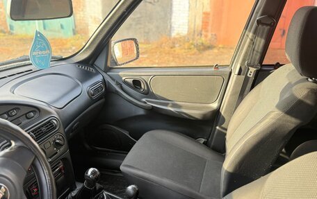 Chevrolet Niva I рестайлинг, 2015 год, 565 000 рублей, 7 фотография