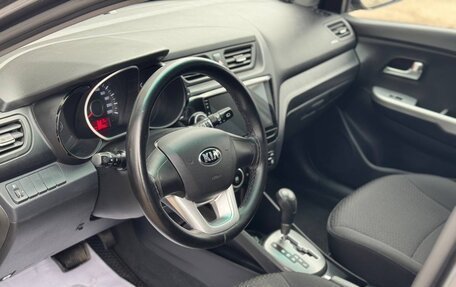 KIA Rio III рестайлинг, 2013 год, 875 000 рублей, 2 фотография