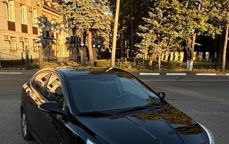 Hyundai Solaris II рестайлинг, 2013 год, 800 000 рублей, 1 фотография