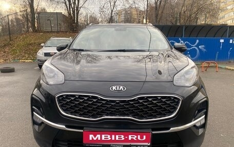 KIA Sportage IV рестайлинг, 2019 год, 2 199 000 рублей, 8 фотография
