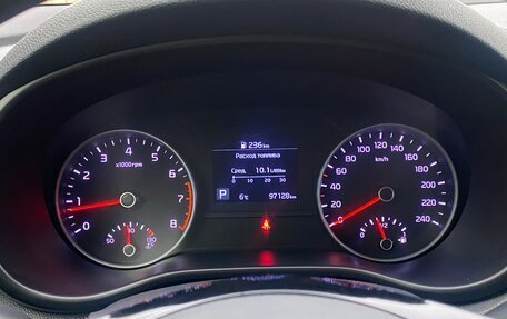 KIA Sportage IV рестайлинг, 2019 год, 2 199 000 рублей, 14 фотография