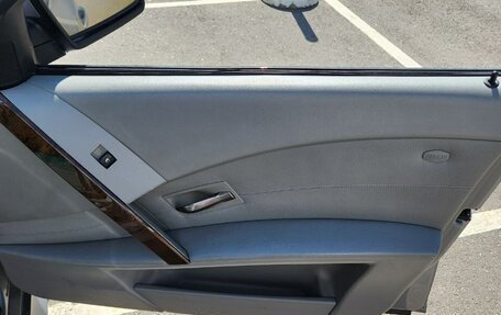 BMW 5 серия, 2006 год, 1 300 000 рублей, 13 фотография