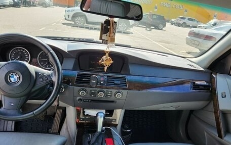 BMW 5 серия, 2006 год, 1 300 000 рублей, 10 фотография