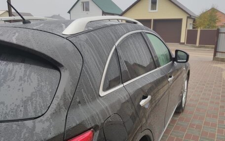 Infiniti QX70, 2013 год, 2 650 000 рублей, 5 фотография