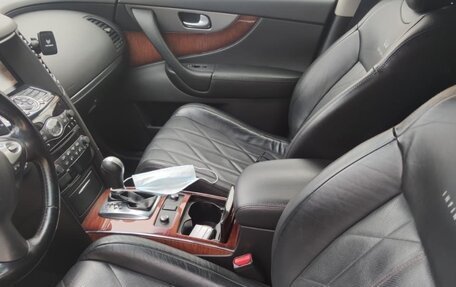 Infiniti QX70, 2013 год, 2 650 000 рублей, 9 фотография