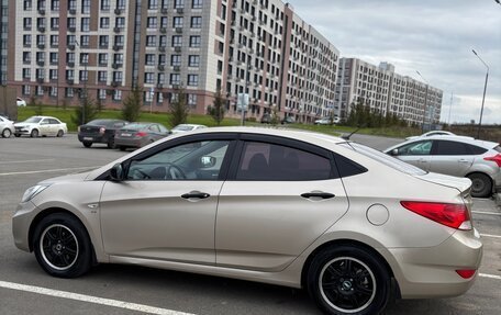 Hyundai Solaris II рестайлинг, 2012 год, 860 000 рублей, 10 фотография
