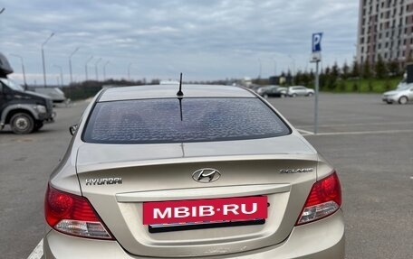 Hyundai Solaris II рестайлинг, 2012 год, 860 000 рублей, 11 фотография
