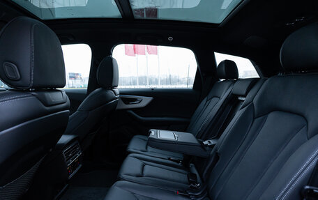 Audi Q7, 2024 год, 14 899 000 рублей, 27 фотография