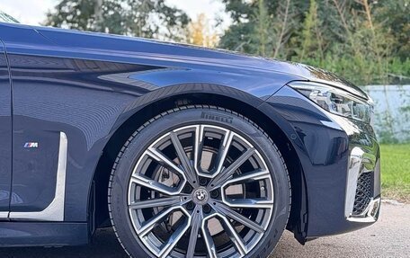 BMW 7 серия, 2022 год, 6 400 000 рублей, 17 фотография