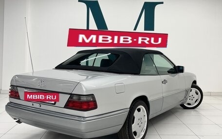 Mercedes-Benz E-Класс, 1995 год, 3 850 000 рублей, 8 фотография
