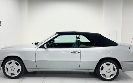 Mercedes-Benz E-Класс, 1995 год, 3 850 000 рублей, 13 фотография