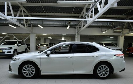 Toyota Camry, 2022 год, 3 500 000 рублей, 4 фотография