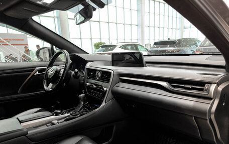 Lexus RX IV рестайлинг, 2018 год, 3 350 000 рублей, 13 фотография