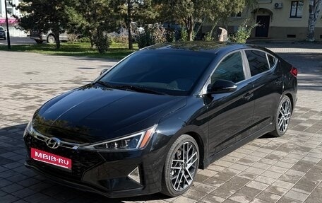 Hyundai Elantra VI рестайлинг, 2019 год, 1 450 000 рублей, 1 фотография