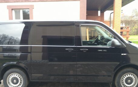 Volkswagen Multivan T6 рестайлинг, 2017 год, 5 400 000 рублей, 6 фотография