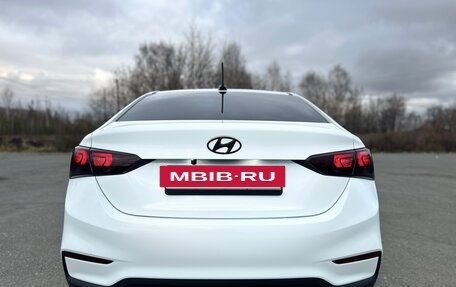 Hyundai Solaris II рестайлинг, 2017 год, 1 200 000 рублей, 4 фотография