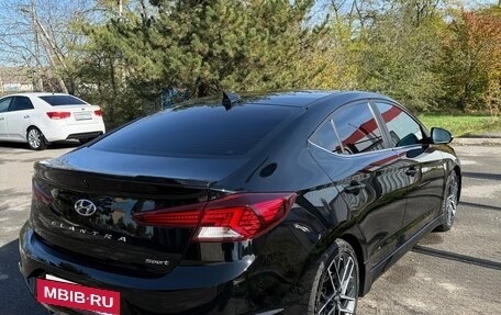 Hyundai Elantra VI рестайлинг, 2019 год, 1 450 000 рублей, 7 фотография