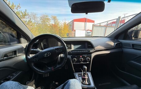 Hyundai Elantra VI рестайлинг, 2019 год, 1 450 000 рублей, 14 фотография