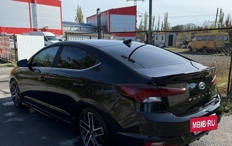 Hyundai Elantra VI рестайлинг, 2019 год, 1 450 000 рублей, 6 фотография