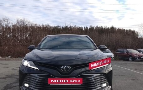 Toyota Camry, 2019 год, 2 530 000 рублей, 2 фотография