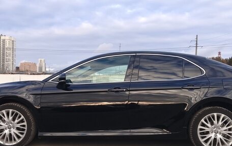 Toyota Camry, 2019 год, 2 530 000 рублей, 9 фотография