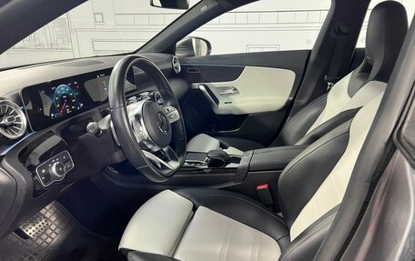 Mercedes-Benz CLA, 2020 год, 3 250 000 рублей, 13 фотография