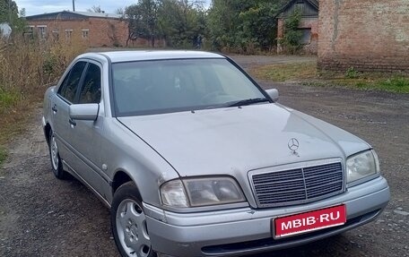 Mercedes-Benz C-Класс, 1999 год, 250 000 рублей, 1 фотография