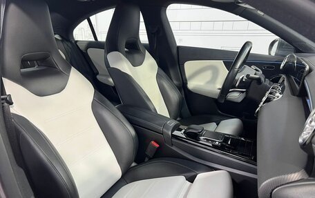 Mercedes-Benz CLA, 2020 год, 3 250 000 рублей, 24 фотография