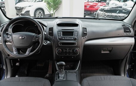 KIA Sorento II рестайлинг, 2015 год, 1 747 000 рублей, 11 фотография