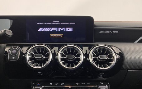 Mercedes-Benz CLA AMG, 2021 год, 4 900 000 рублей, 14 фотография