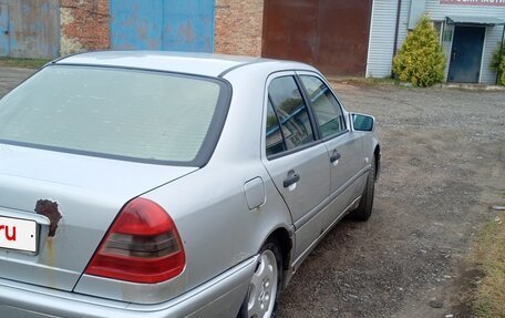 Mercedes-Benz C-Класс, 1999 год, 250 000 рублей, 3 фотография