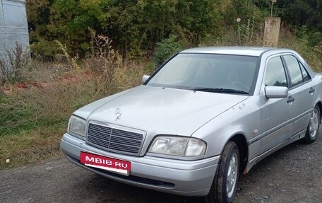 Mercedes-Benz C-Класс, 1999 год, 250 000 рублей, 2 фотография