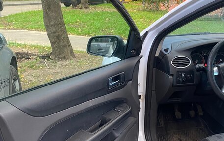 Ford Focus II рестайлинг, 2007 год, 300 000 рублей, 14 фотография