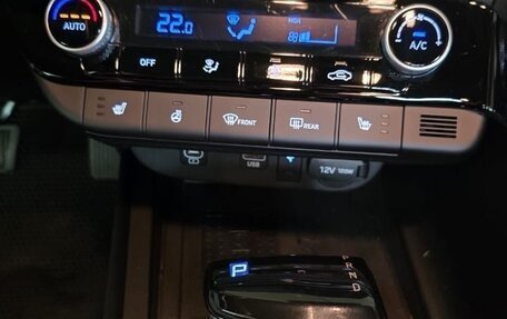 Hyundai Elantra, 2023 год, 2 150 000 рублей, 7 фотография